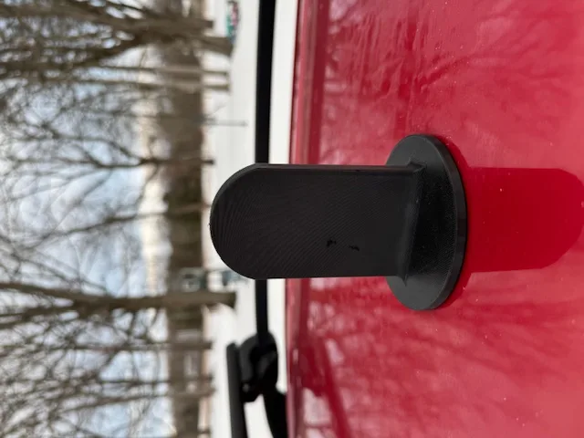 Roof Magnetic Mount for Seeed Studio Meshtastic SenseCAP Card Tracker T1000-E — 3D printed T1000-E case for Meshtastic and MeshCore
