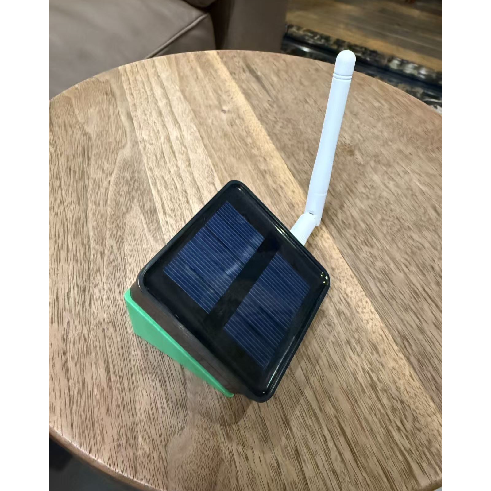 GAT562 30s Mesh Solar Repeater: 1W nRF52840 for $39.99