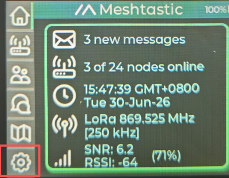 The Wio Tracker L2 Pro touchscreen showing Meshtastic's home screen with new messages, nodes online, the time and LoRa frequency. Image: Seeed Studio.