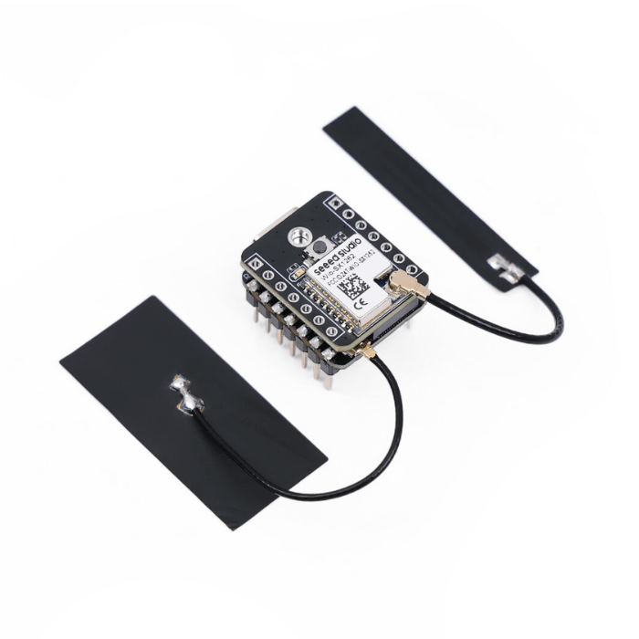 Seeed XIAO ESP32S3 + Wio-SX1262 Meshtastic LoRa device — Best cheap starter kit